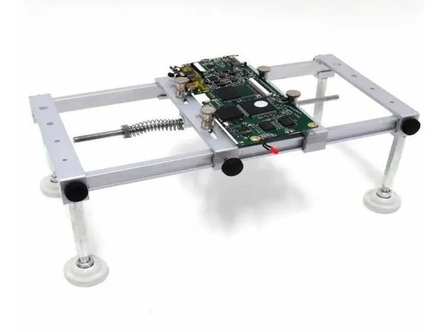 &u+ SOPORTE SUJETA PLACAS YX-101