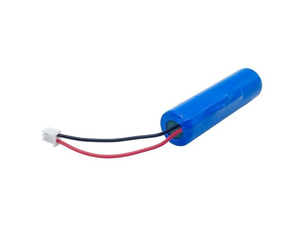 &uu BATERIA PILA RECARGABLES 18650 3,7V + CONECTOR
